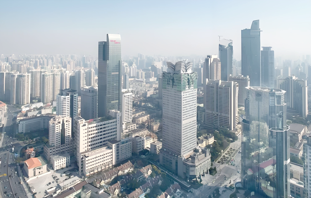 SOHO 东海广场出租｜静安寺甲级地标 高性价比办公首选